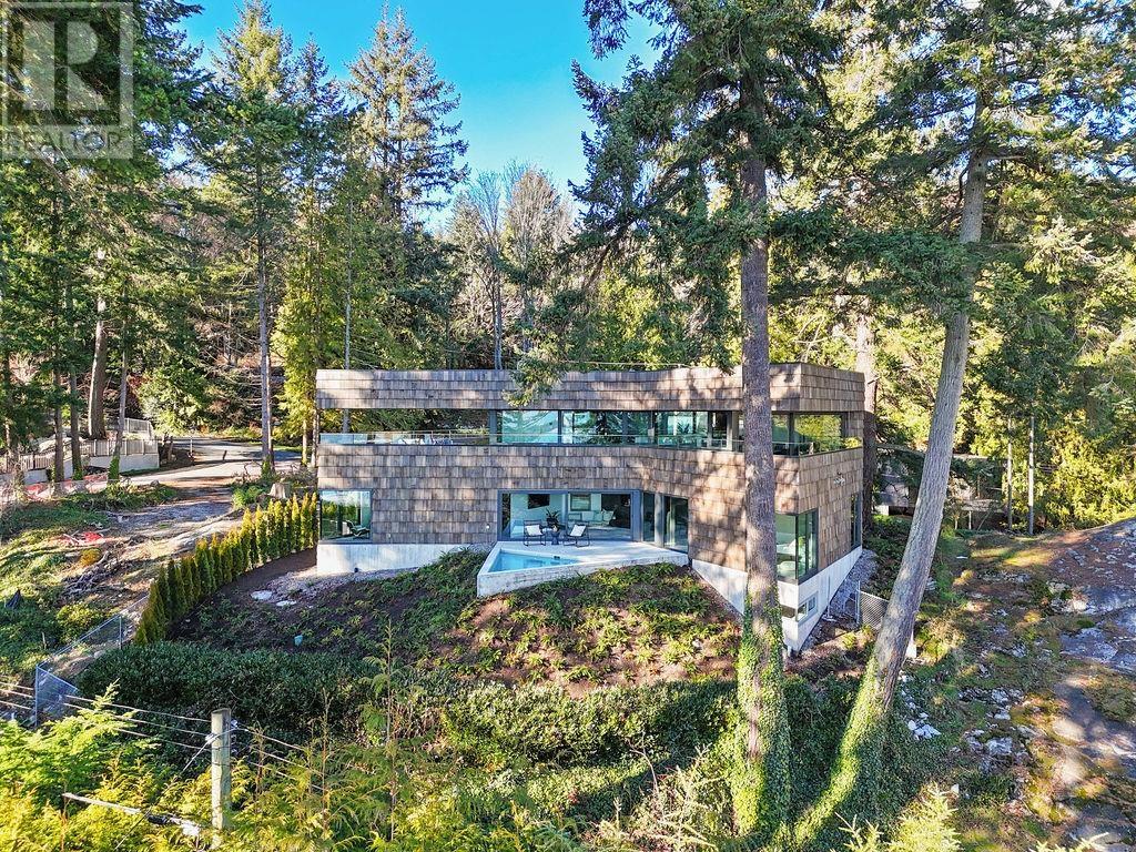 4166 ROSE CRESCENT