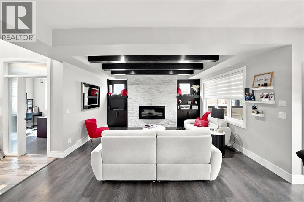 200 Vancouver Crescent
