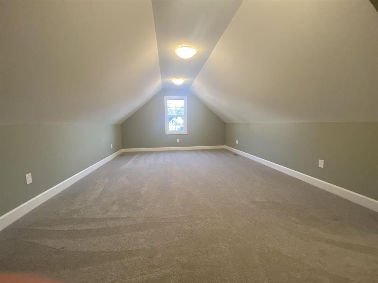 1945 PEREGRINE PLACE|Mt Woodside
