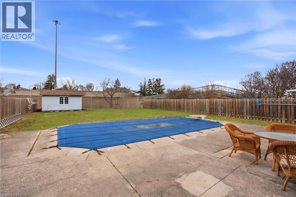 52 BONIFACE Avenue