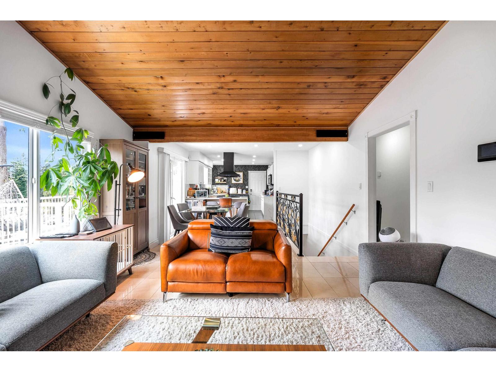 10662 SANTA MONICA PLACE