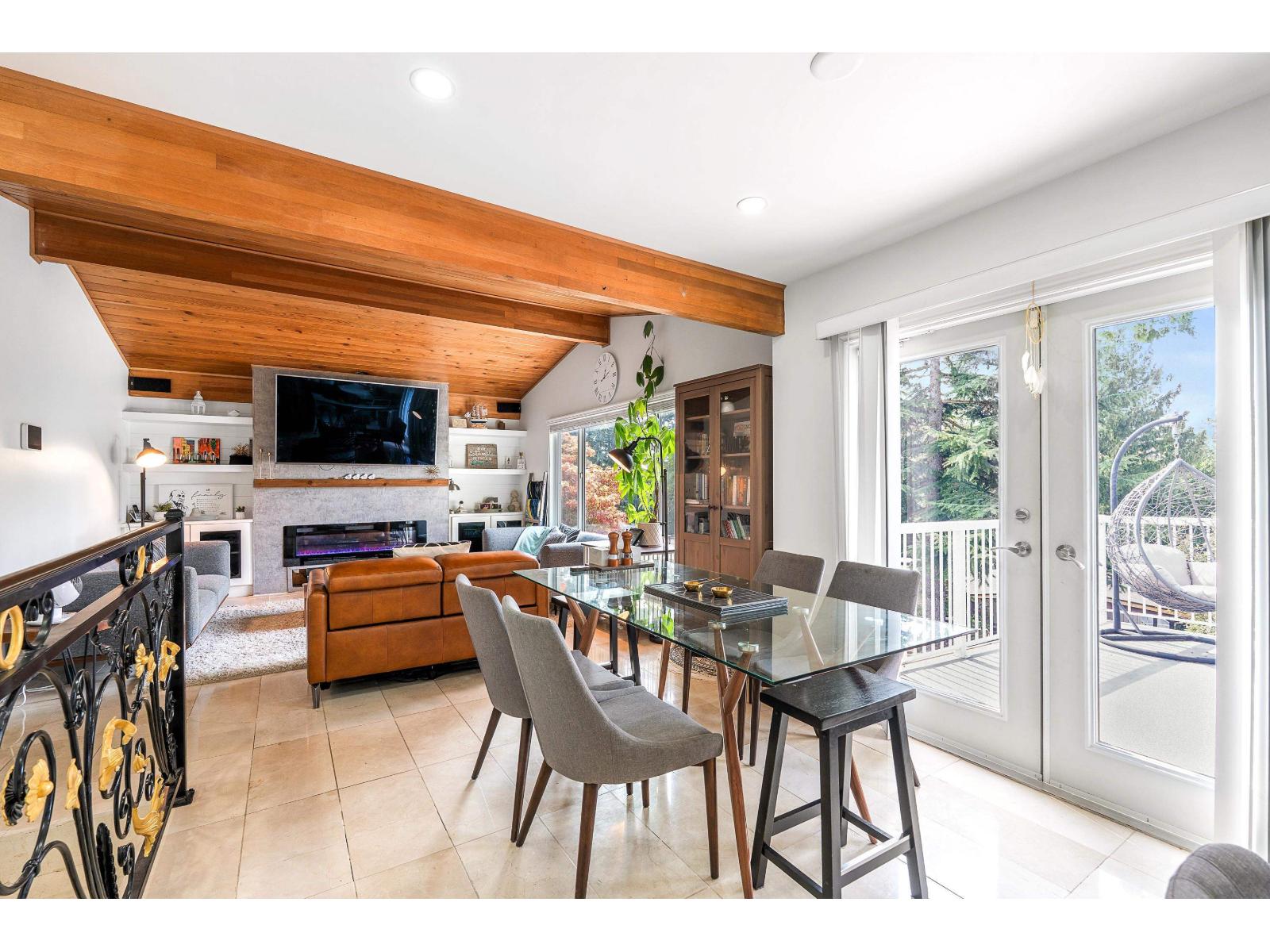 10662 SANTA MONICA PLACE