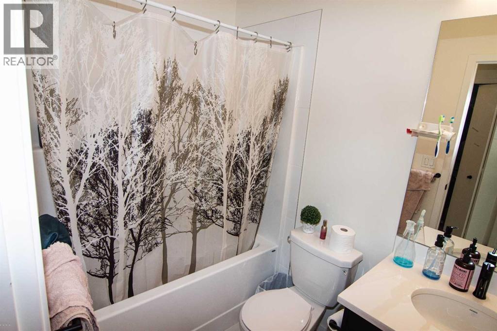 229 South Point Park SW