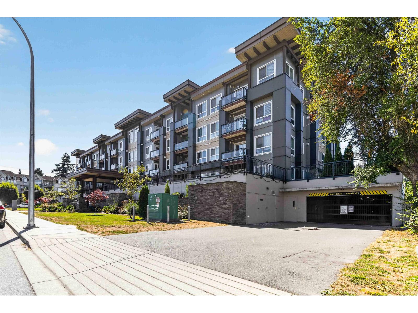 403 9450 ROBSON STREET|Chilliwack Proper West