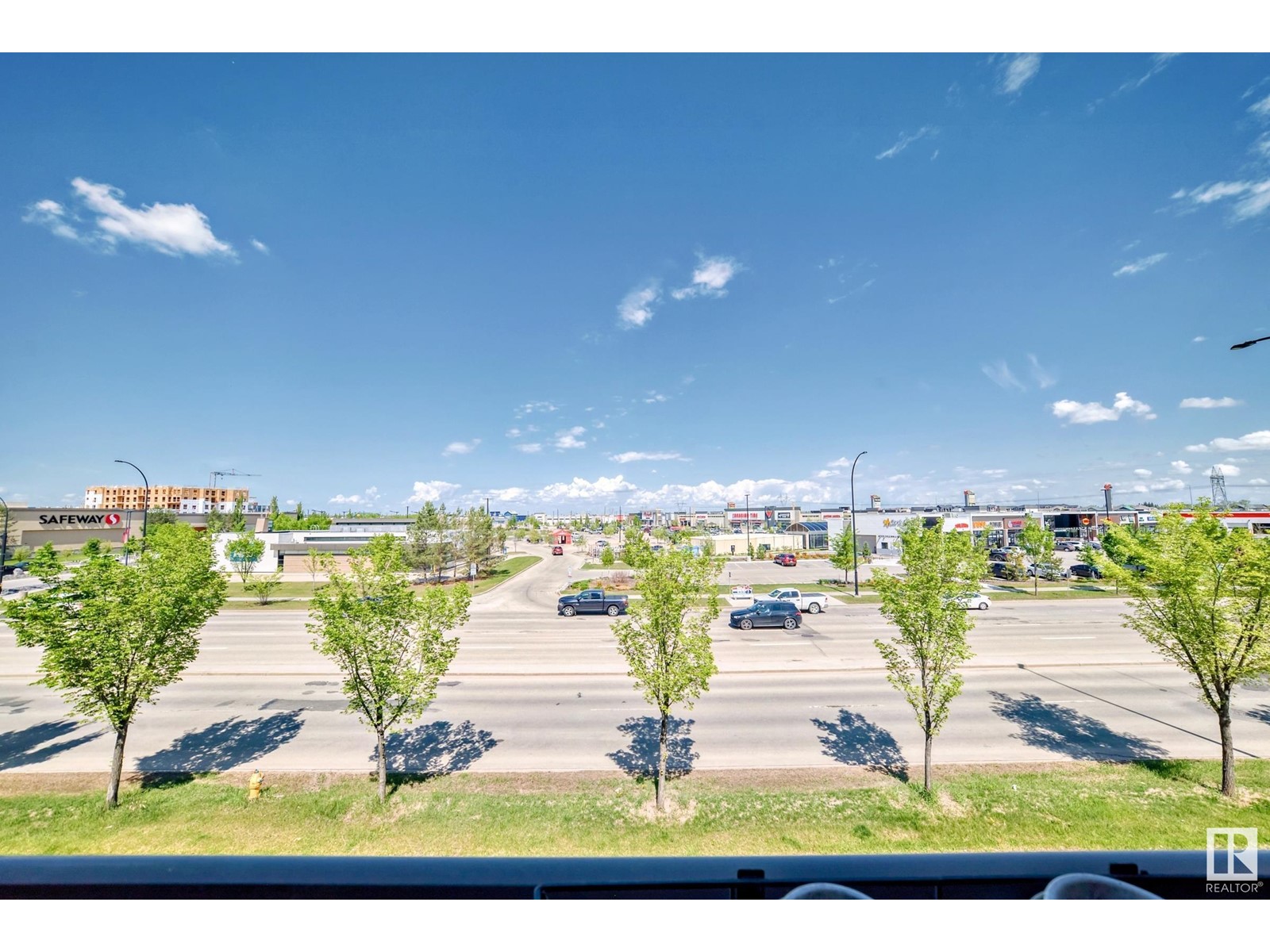 #307 105 AMBLESIDE DR SW