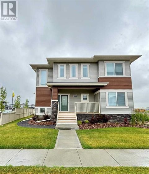 2773 Baywater Landing SW Airdrie AB T4B5K6