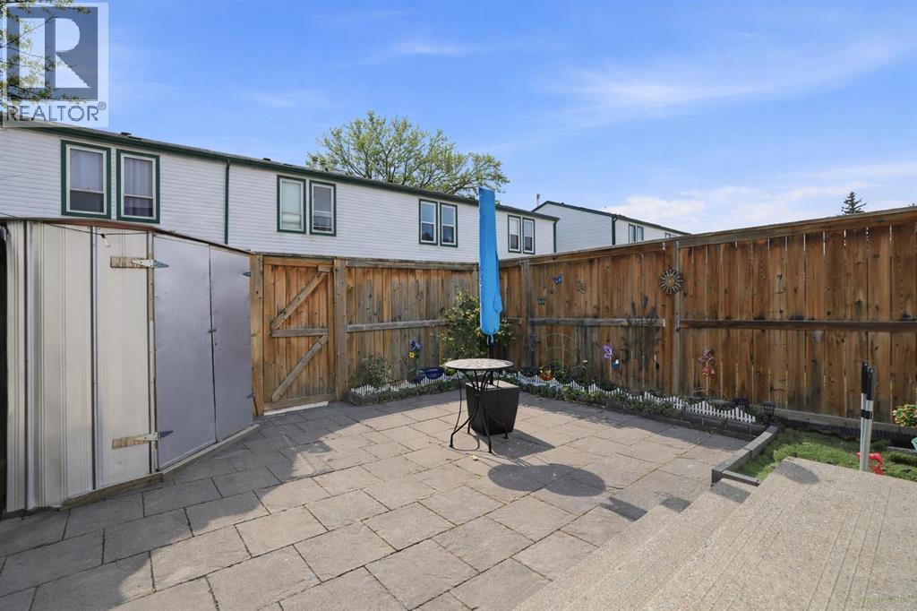 41, 100 Pennsylvania Road SE