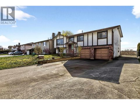 12021 188A STREET Pitt Meadows BC V3Y1W6