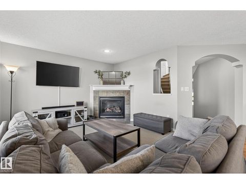 1147 RUTHERFORD CL SW Edmonton AB T6W1H5