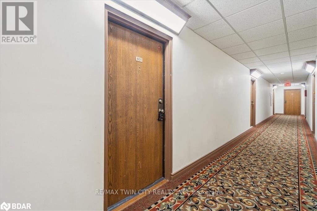 801 - 55 GREEN VALLEY DRIVE