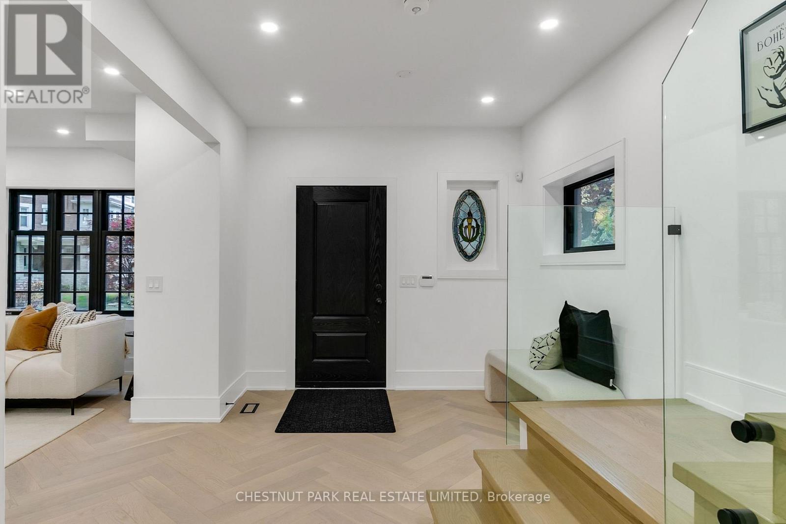 111 ROXBOROUGH DRIVE