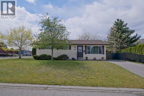 2491 BASKIN Street Penticton BC V2A6R1