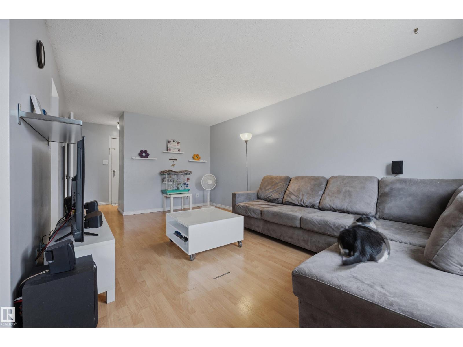#3 18315 89 AV NW