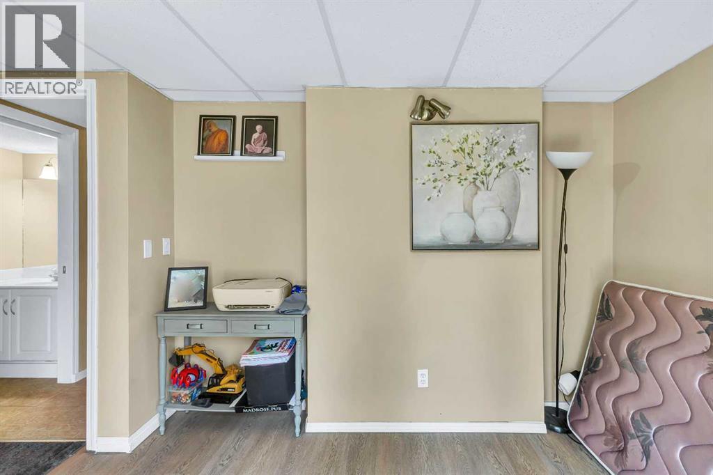 3, 200 Hidden Hills Terrace NW