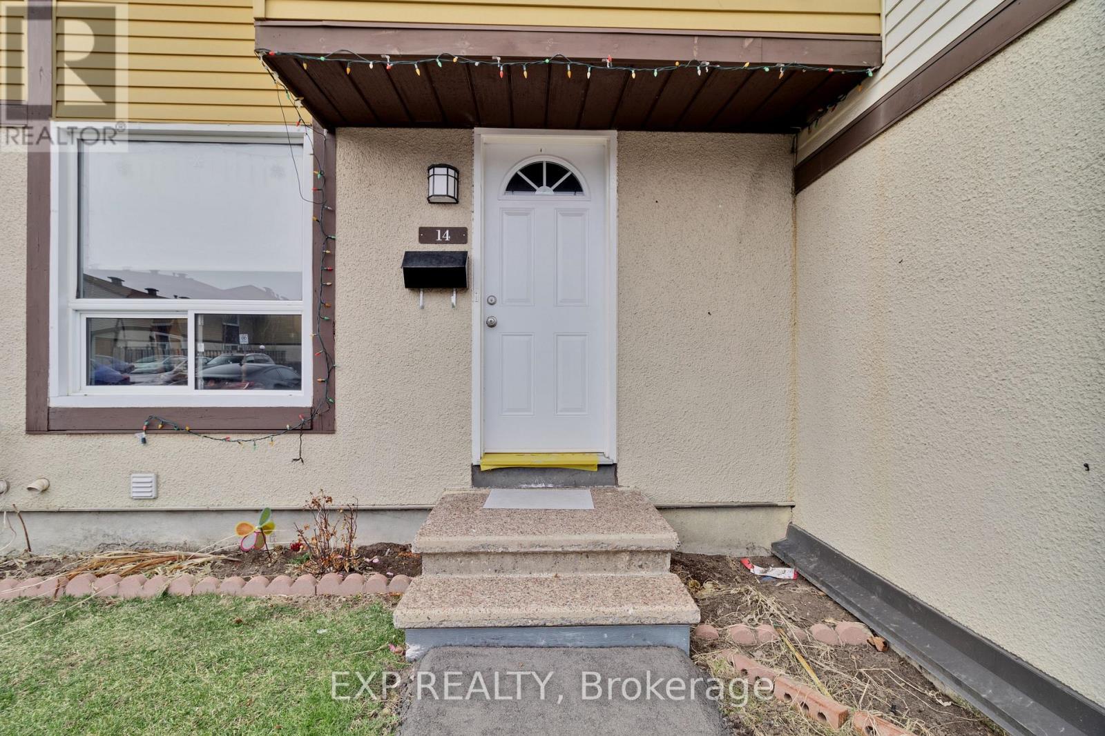 14 - 2570 SOUTHVALE CRESCENT
