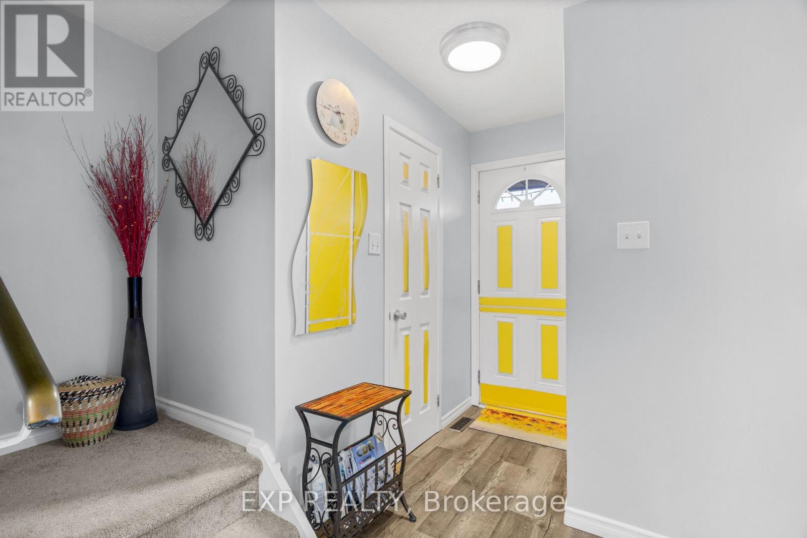 14 - 2570 SOUTHVALE CRESCENT