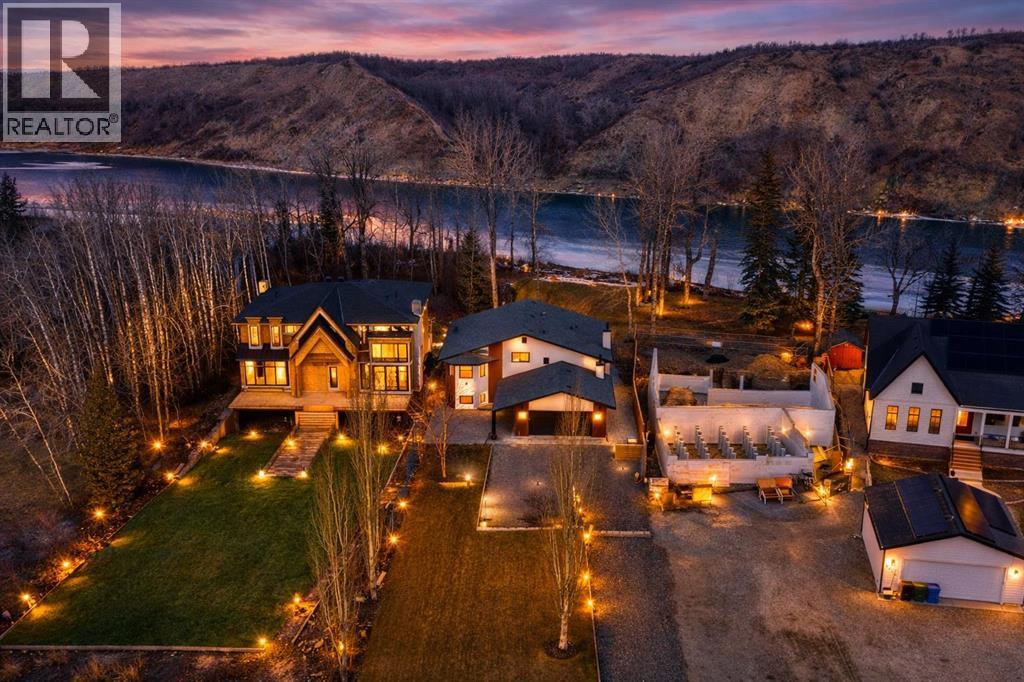 7220 Bow Crescent NW