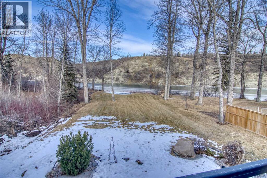 7220 Bow Crescent NW