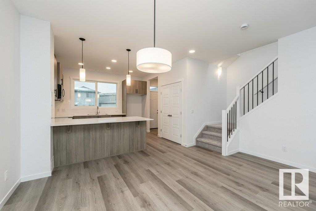 6253 175A AV NW