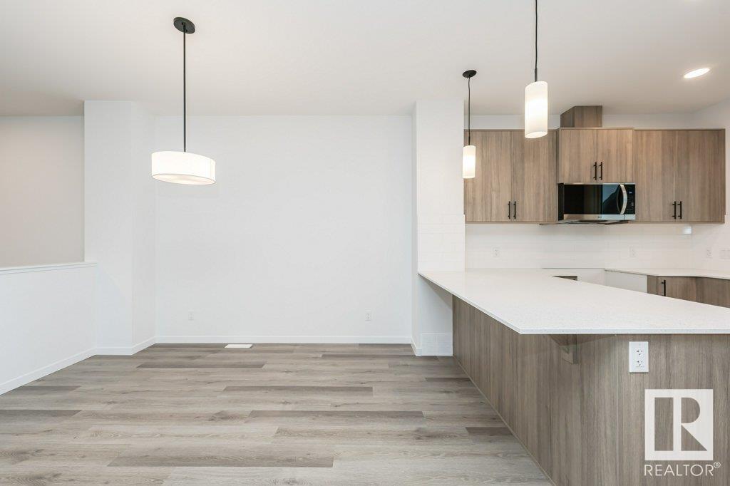 6253 175A AV NW
