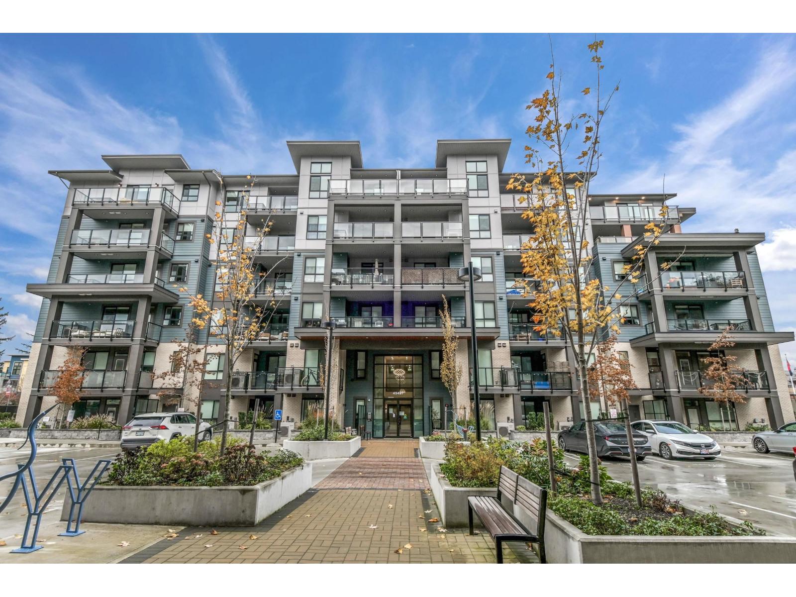 402 45497 CAMPUS DRIVE|Garrison Crossing