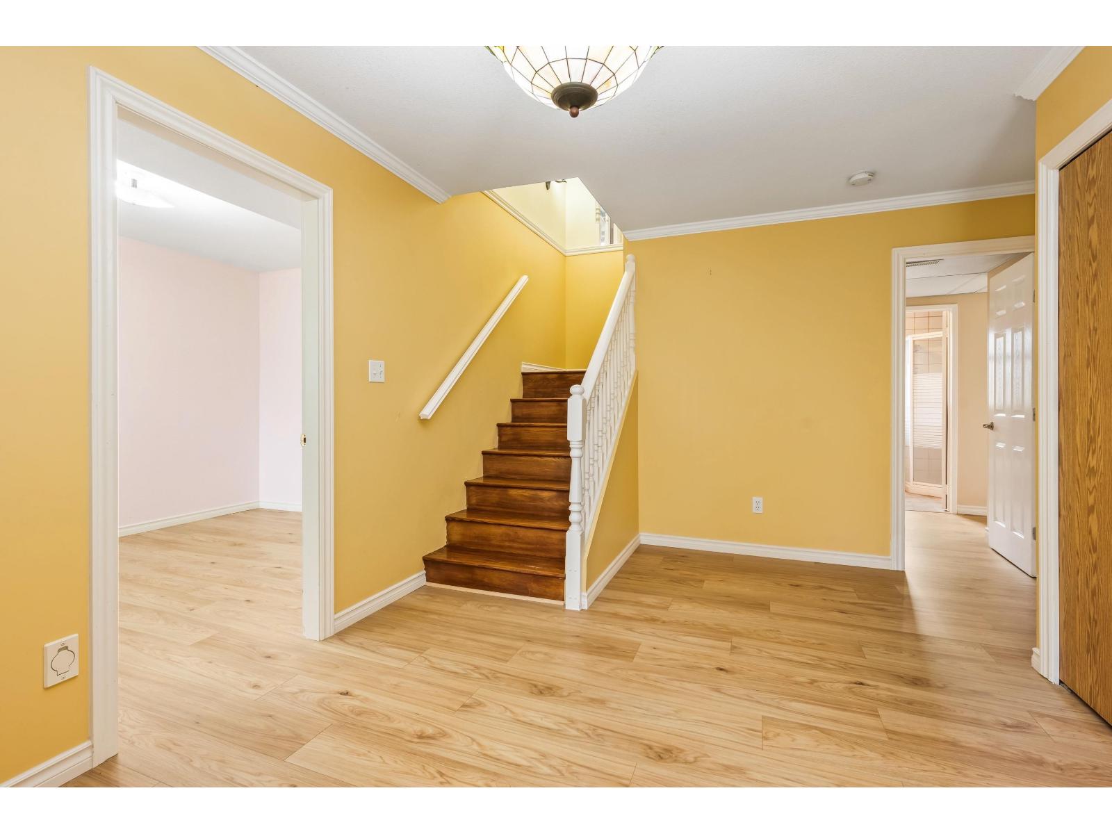 7575 DIAMOND CRESCENT|Sardis West Vedder