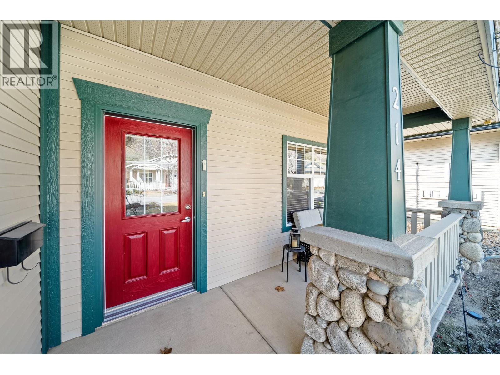 214 SAGEWOOD Drive