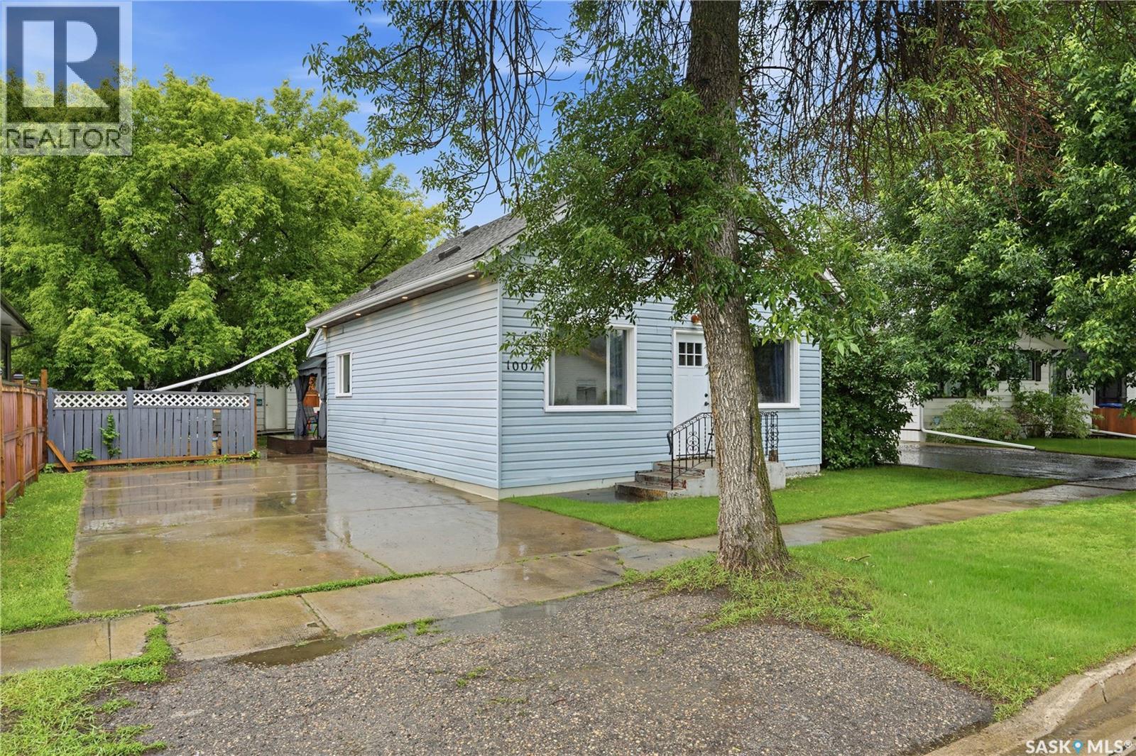 1007 4th STREET