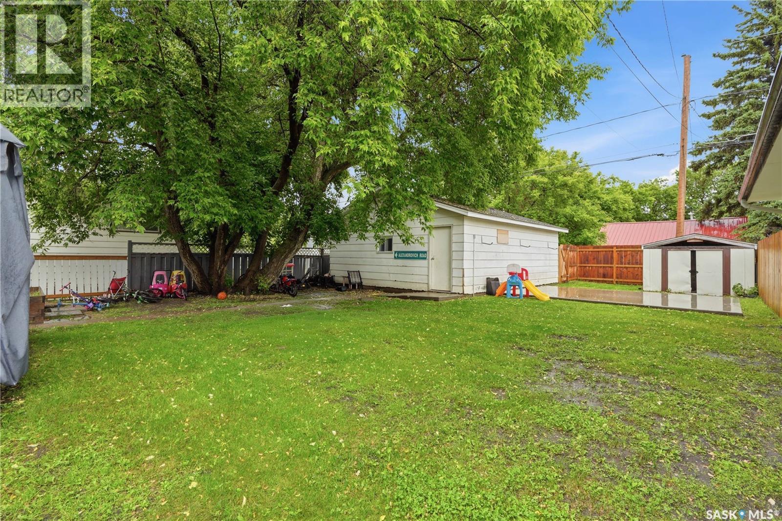 1007 4th STREET