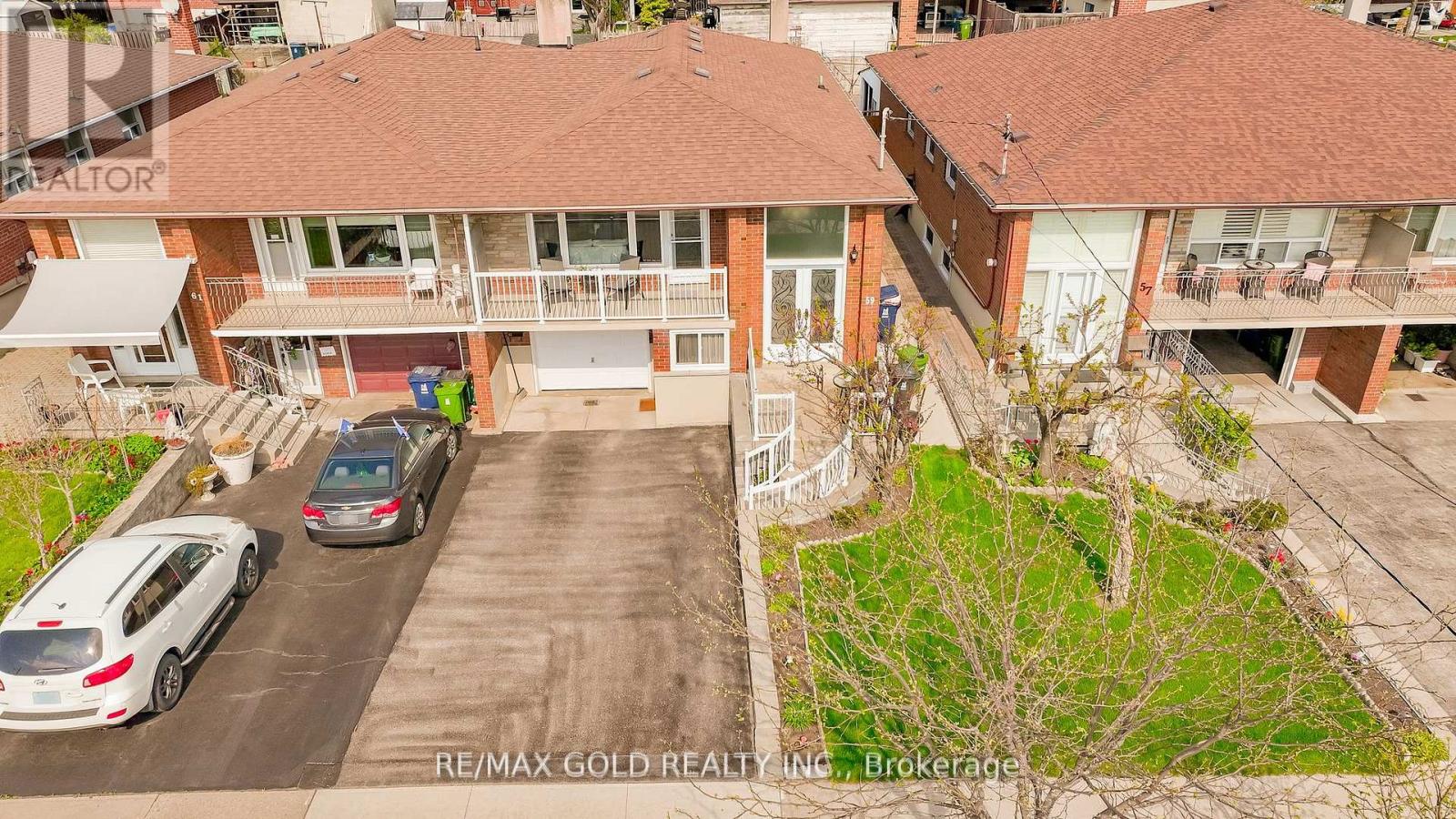 59 SEACLIFF BOULEVARD