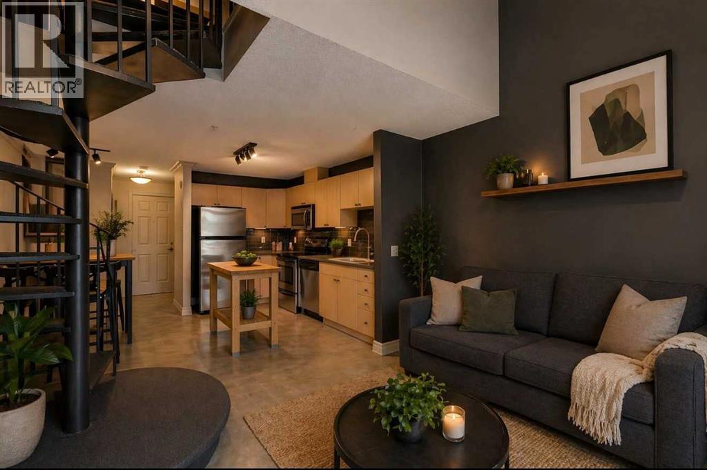 303, 1811 34 Avenue SW