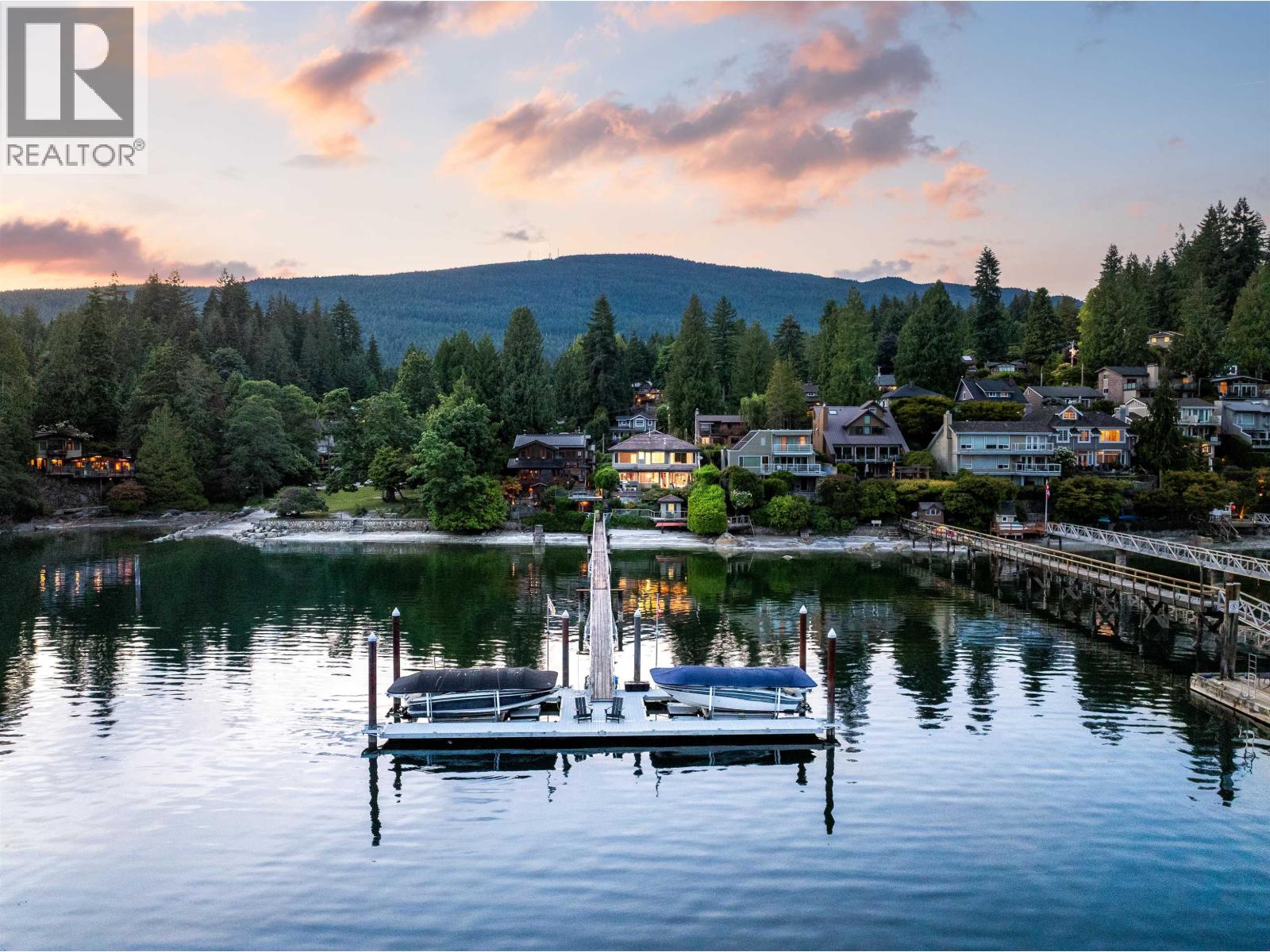 4625 STRATHCONA ROAD