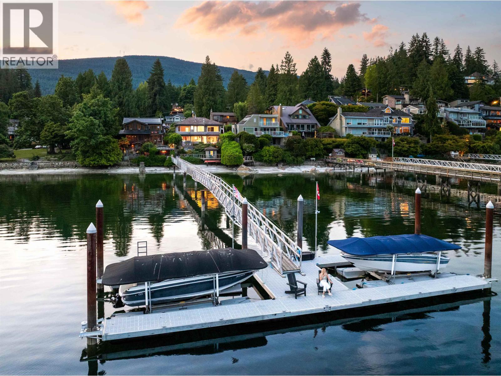 4625 STRATHCONA ROAD