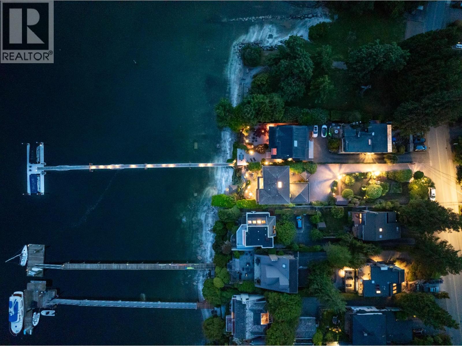 4625 STRATHCONA ROAD