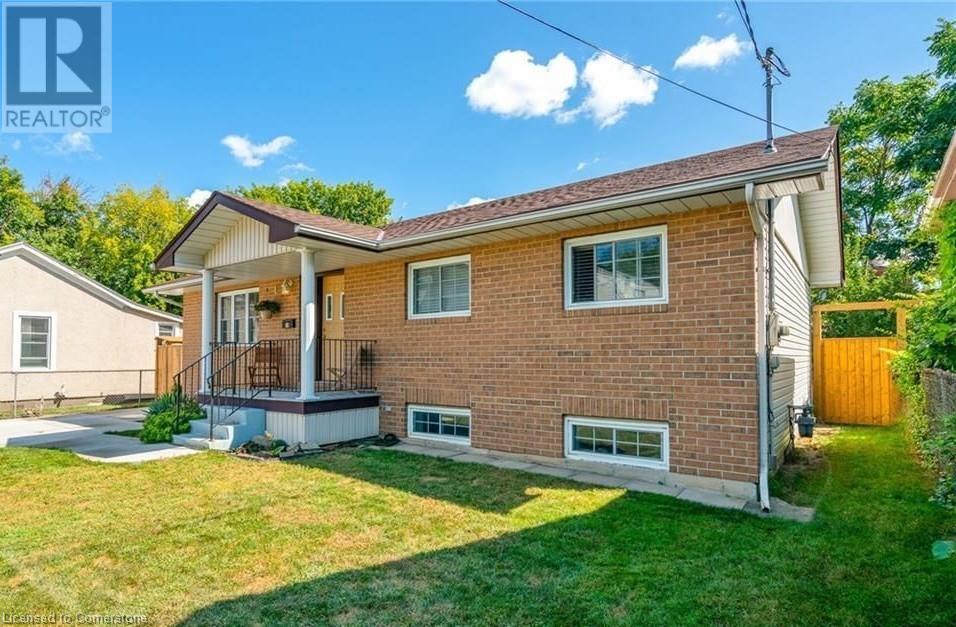 18 GREENLAW Place