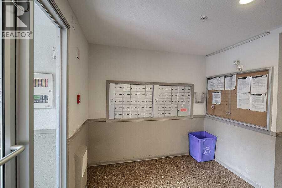 4417, 10 Prestwick Bay SE