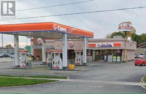 203 INDIAN ROAD S Sarnia ON N7T3W3