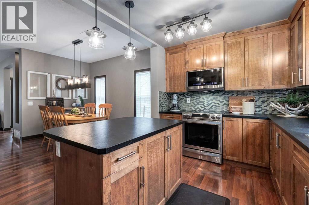 4 Copperpond Grove SE