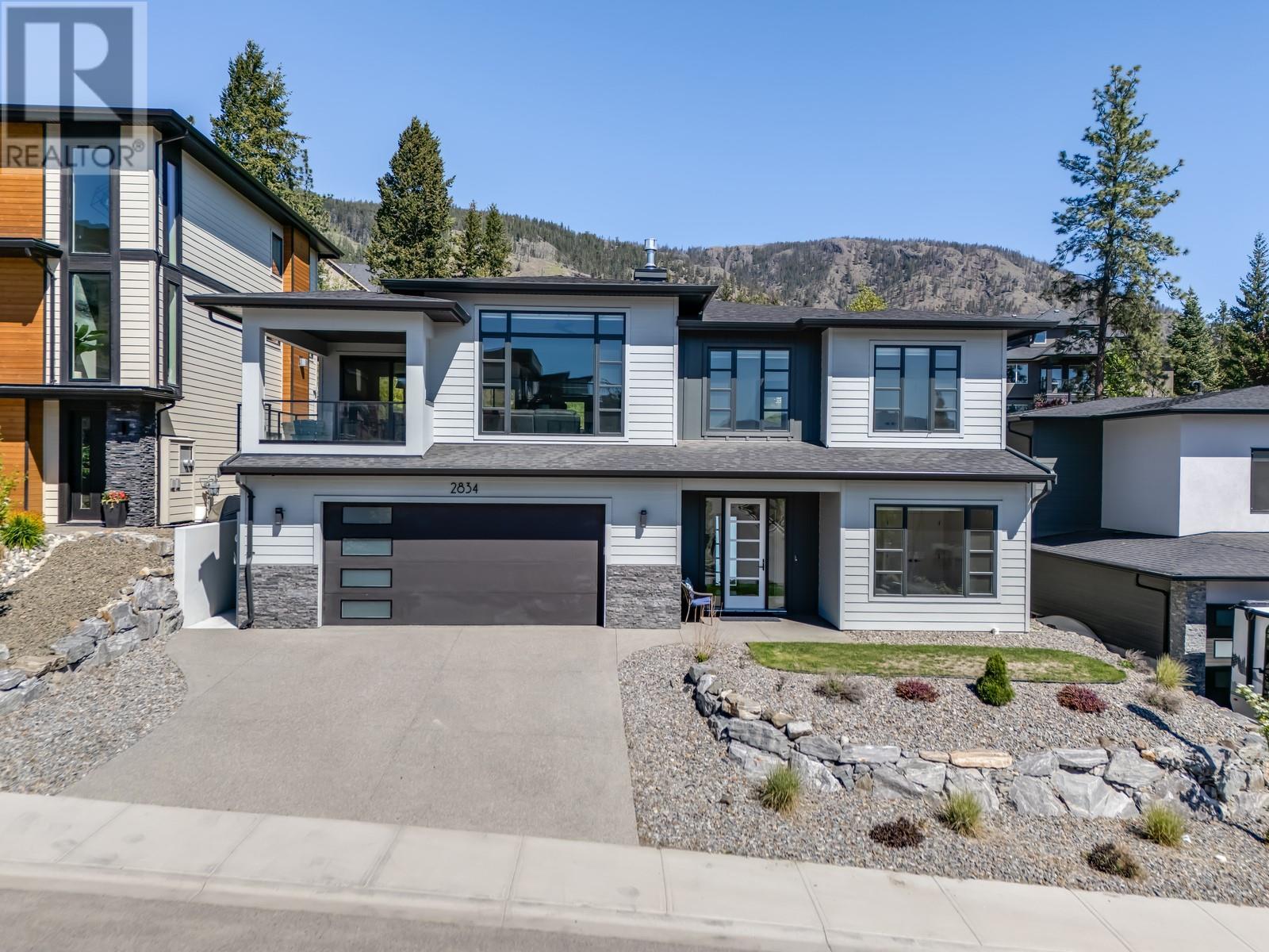 2834 Canyon Crest Drive
