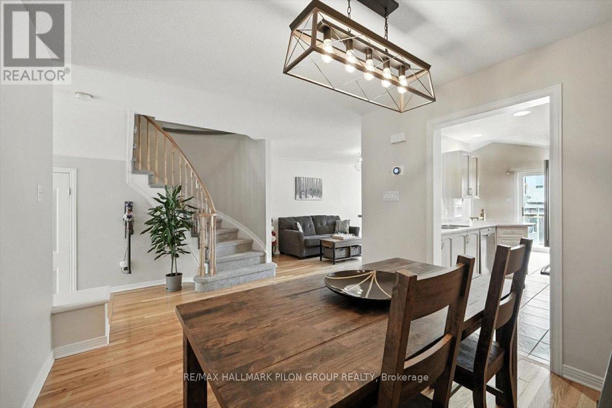 27 SADDLESMITH CIRCLE