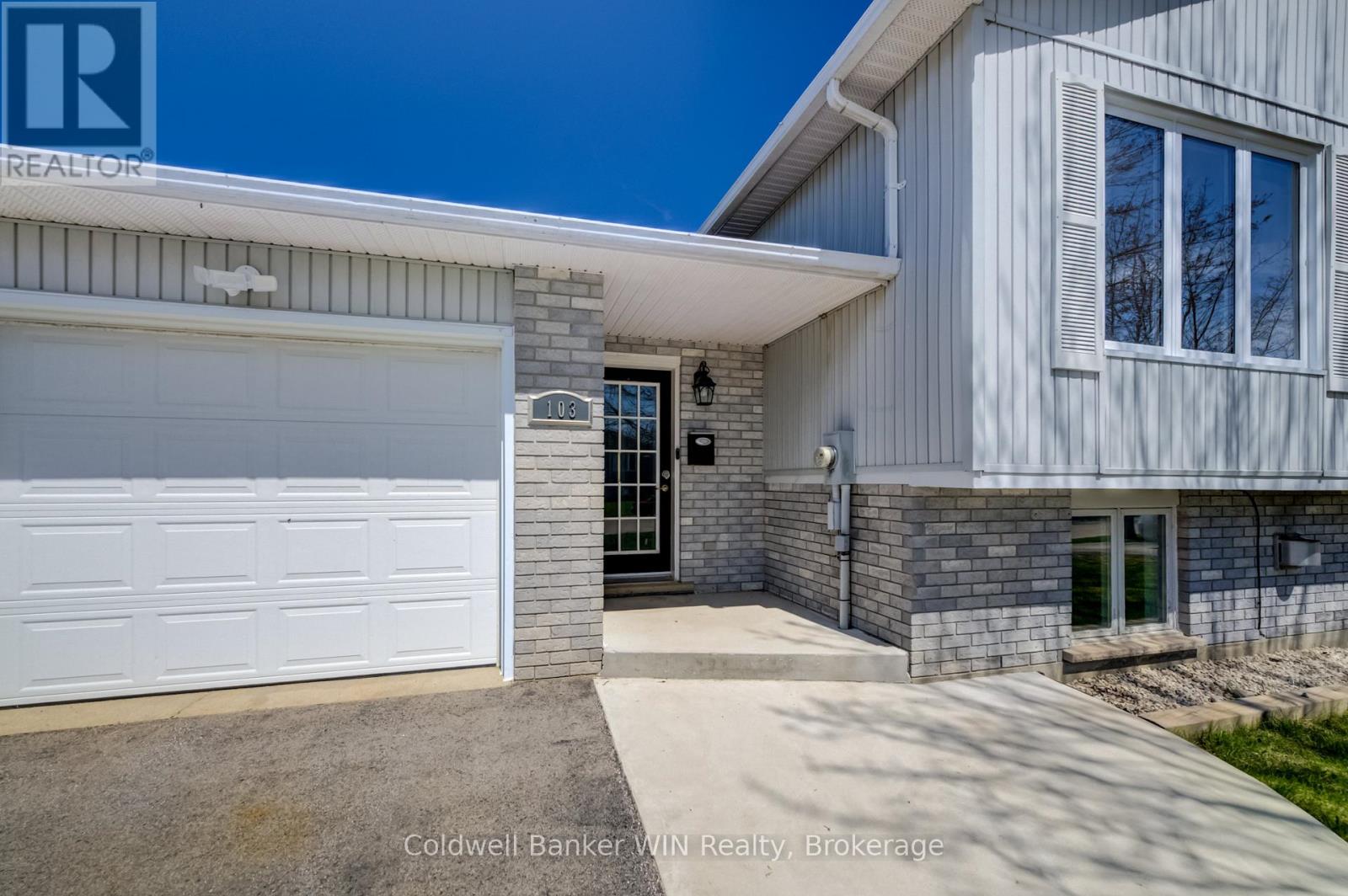 103 MELISSA CRESCENT