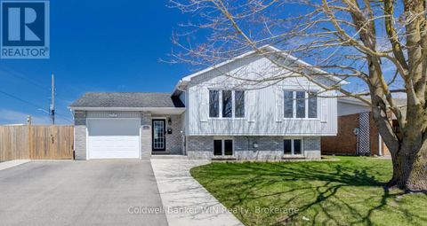 103 MELISSA CRESCENT Wellington North (Mount Forest) ON N0G2L3