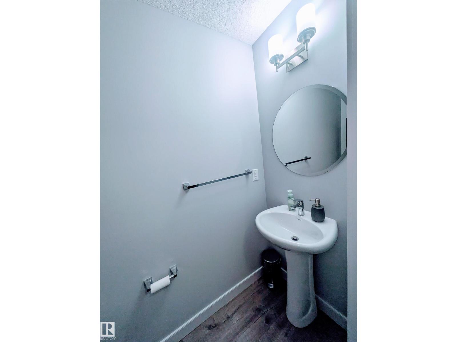 12325 122 AV NW