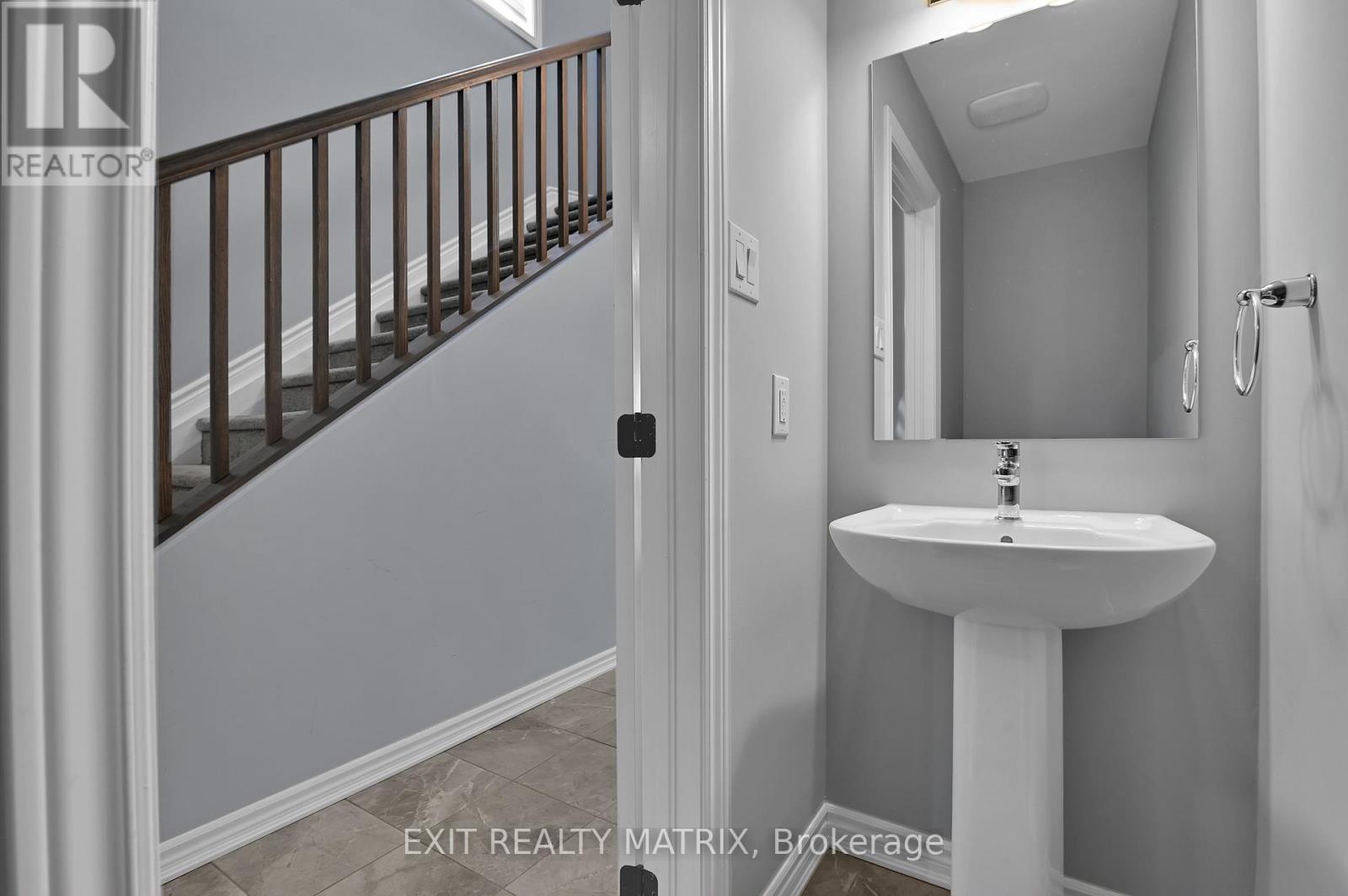 511 RYE GRASS WAY