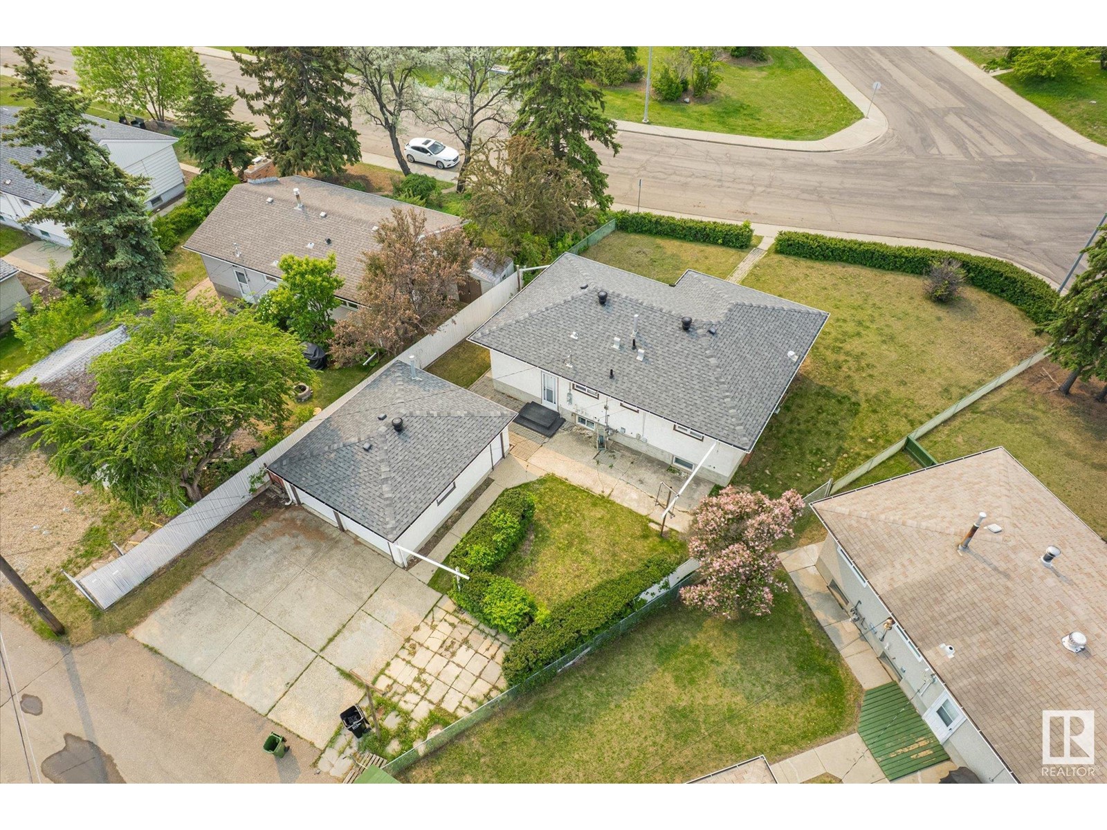 13640 135 AV NW NW