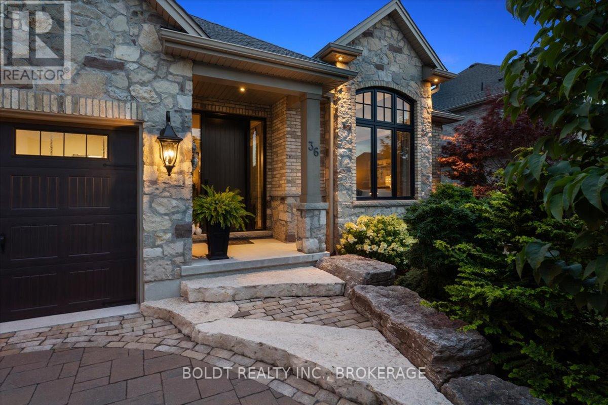 36 PHILMORI BOULEVARD