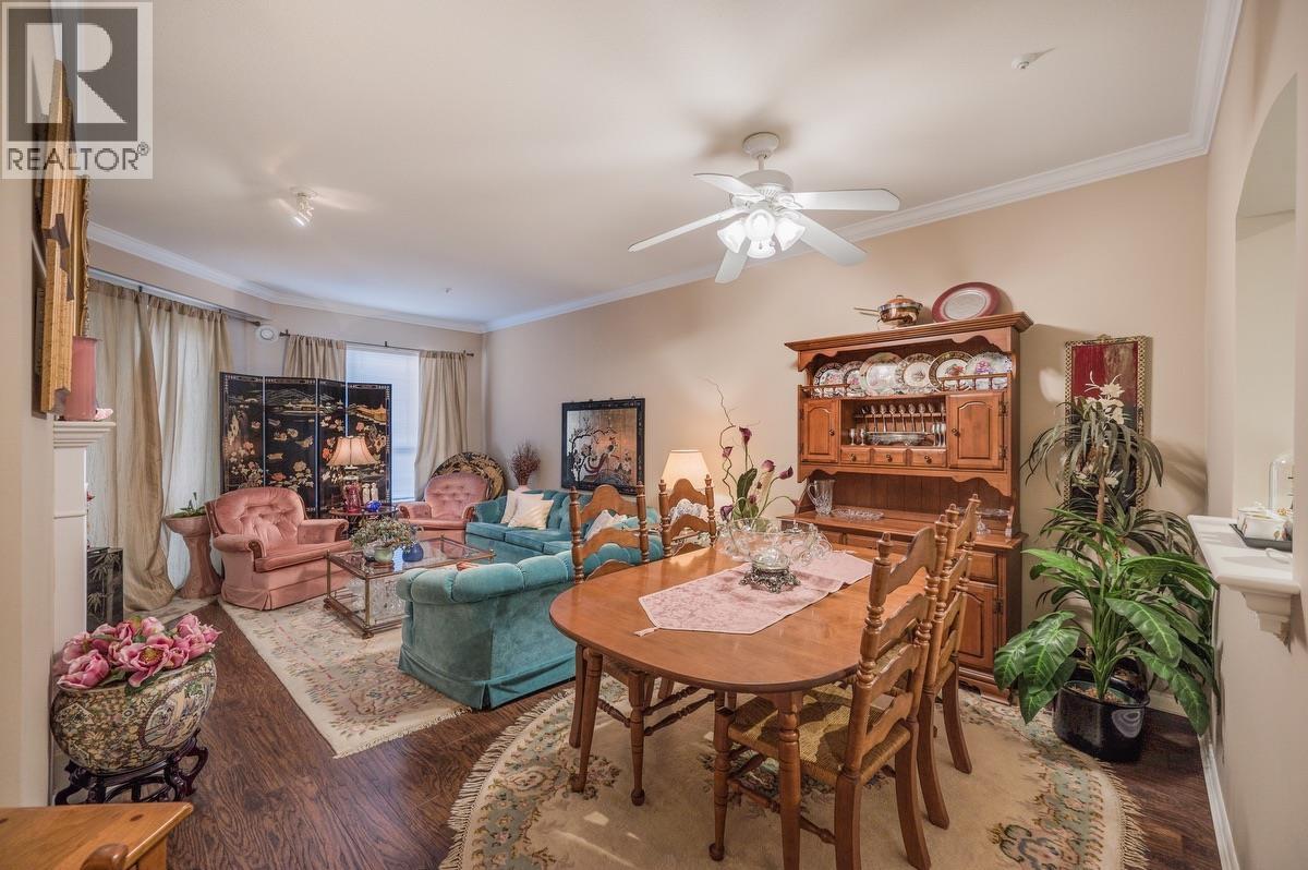 320 3098 GUILDFORD WAY