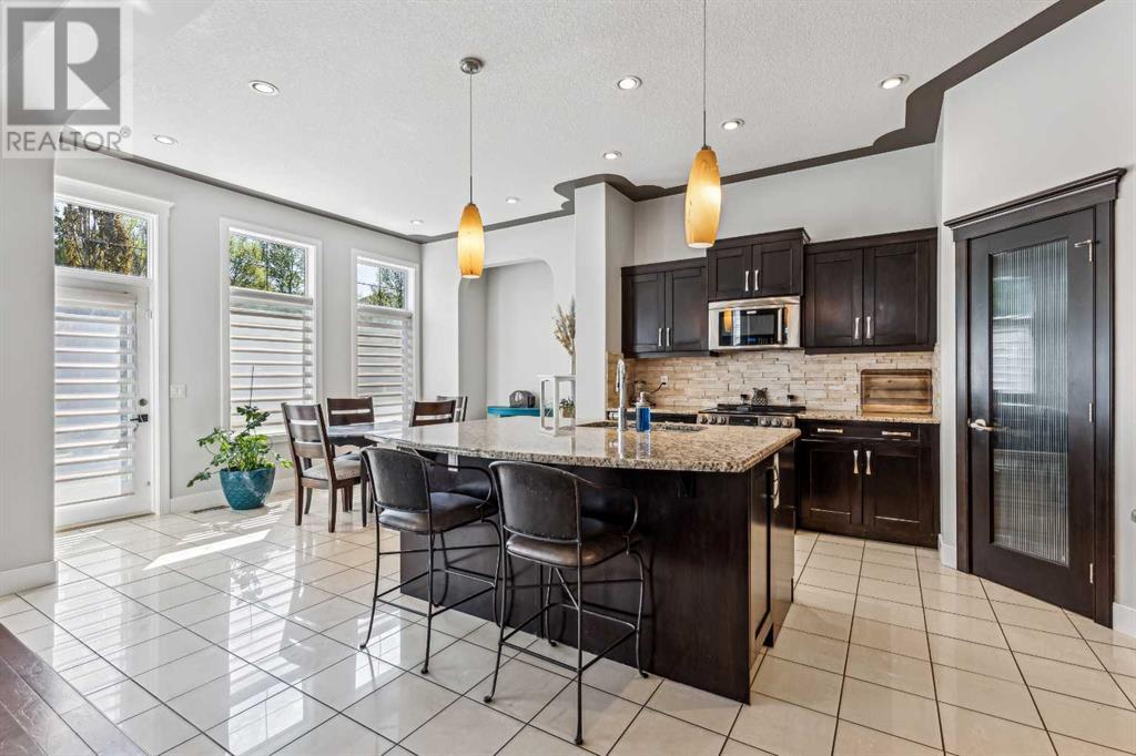274 Kingsbury View SE