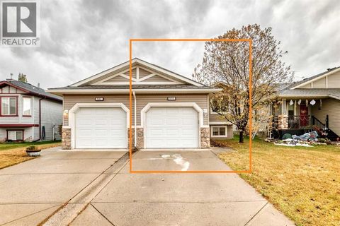 576 Stonegate Way NW Airdrie AB T4B3C9