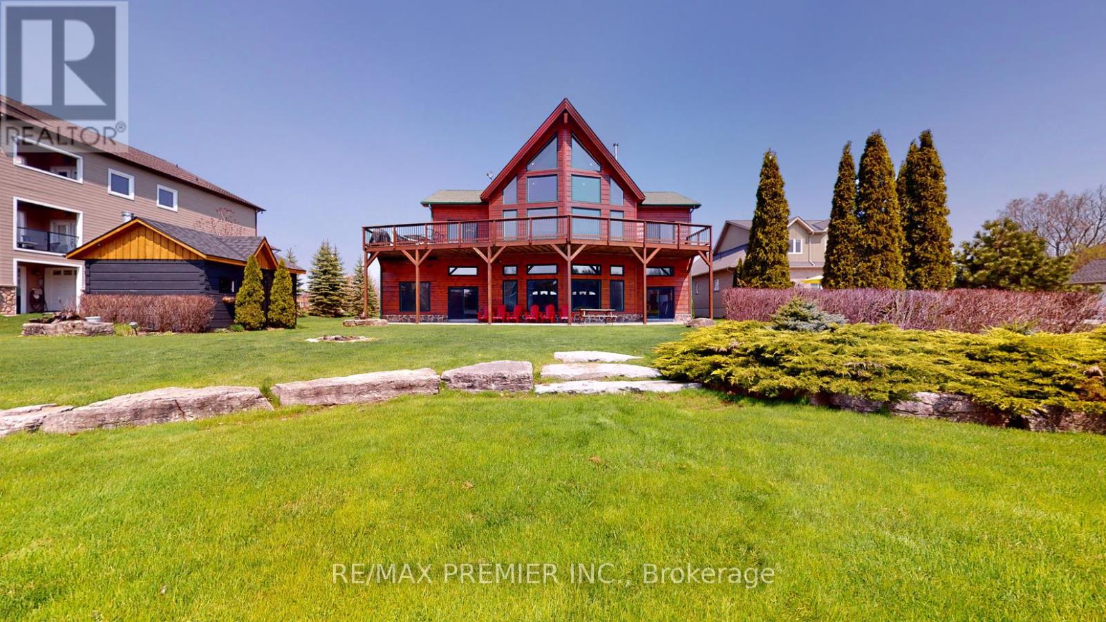 31 PARADISE BOULEVARD